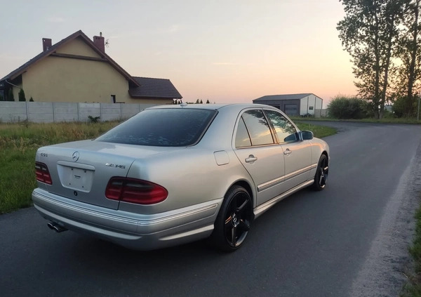 Mercedes-Benz Klasa E cena 39900 przebieg: 144000, rok produkcji 2001 z Pobiedziska małe 46